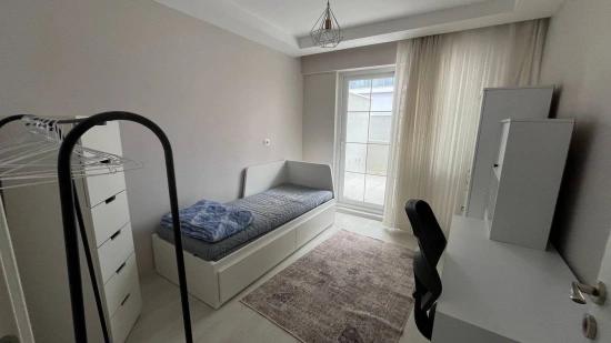 Muğla Dalaman Hamam Sokakta Eşyalı 2+1 Daire