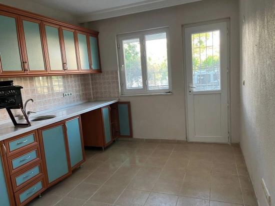 Dalaman Merkezde 3+1 Kapalı Mutfak Kiralık Daire