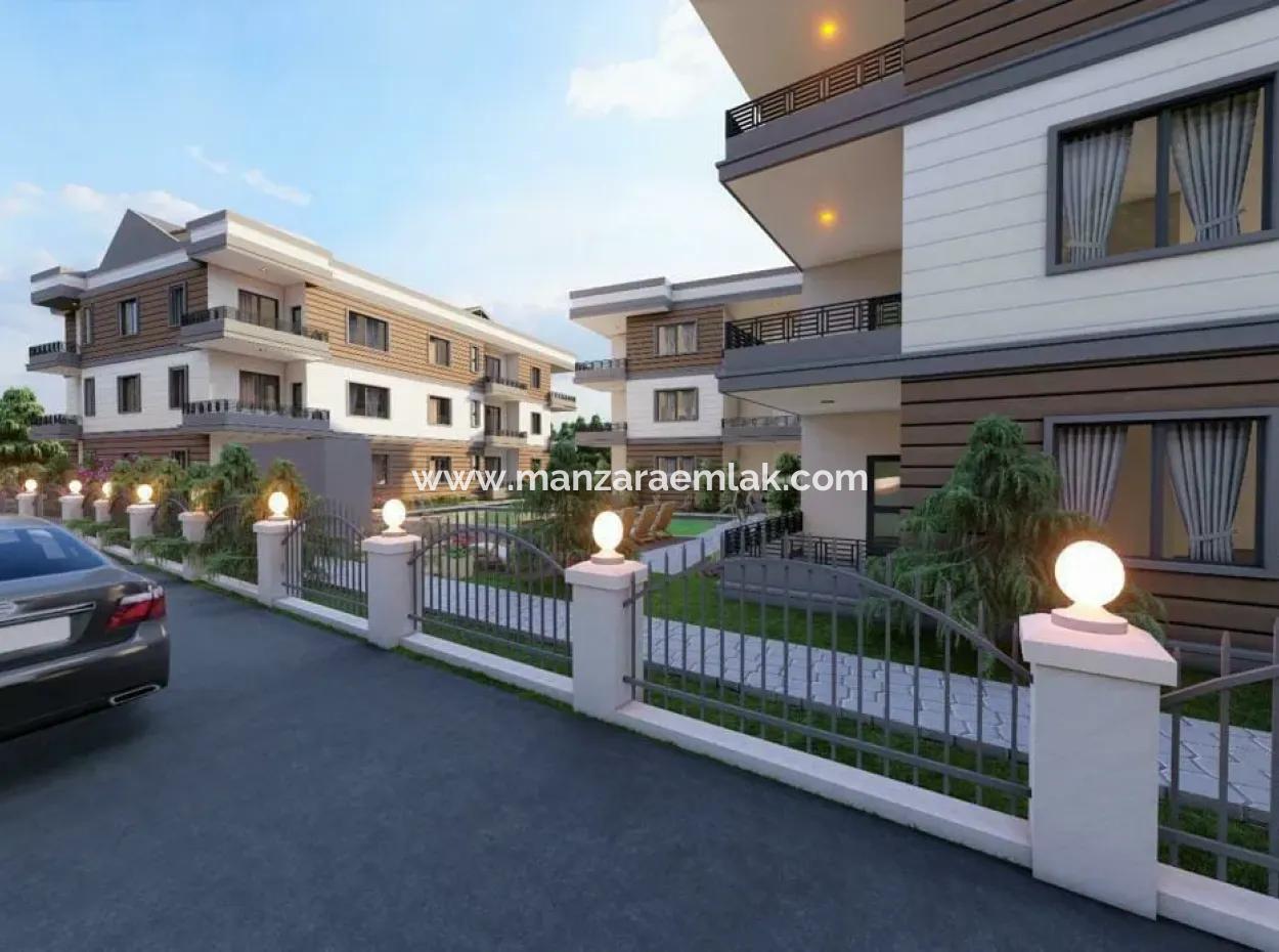 Satılık Havuzlu Site İçinde 2+1 Daire