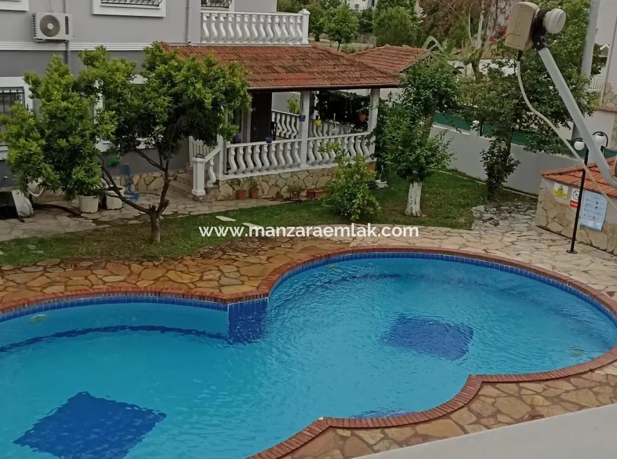 Dalaman Da Havuzlu Sitede Eşyalı Kiralık Villa